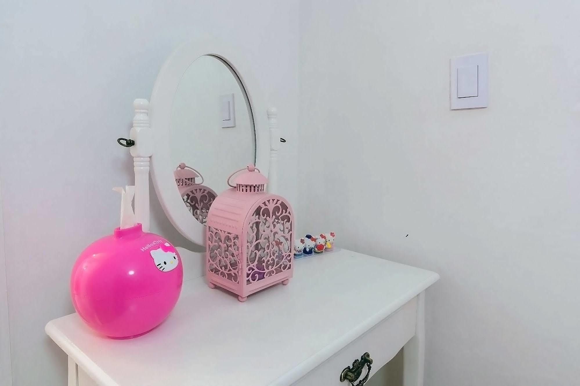 Nanu Pink Female Only Hostel