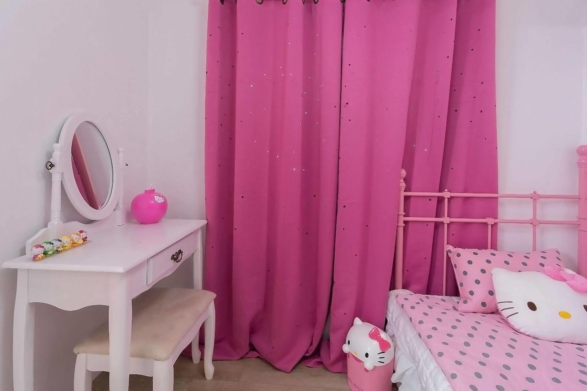 Nanu Pink - Female Only